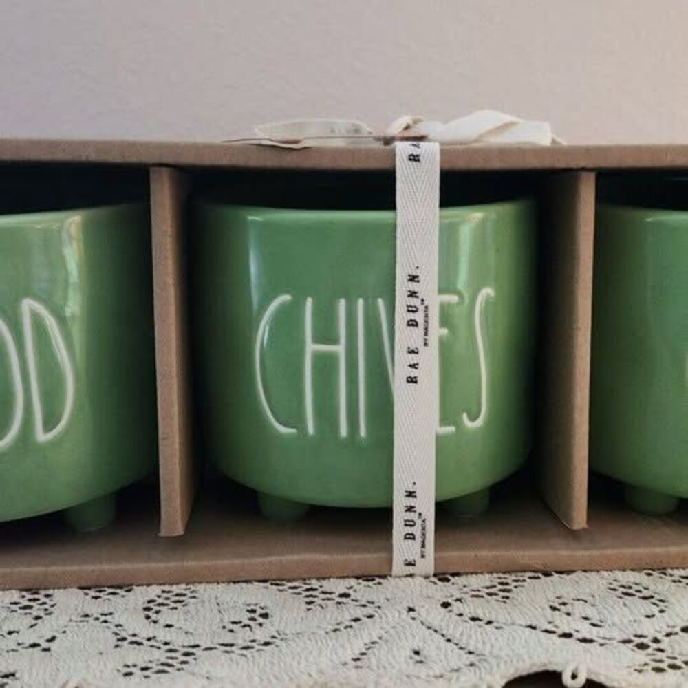 New Rae Dunn Green 3 Piece Herb Planter Set “Good Chives Only” Garden set